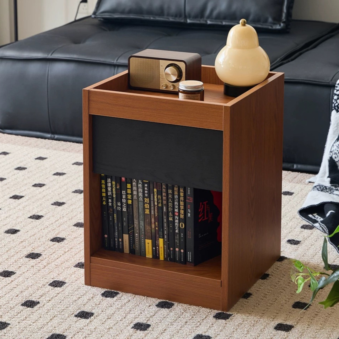 ELLIOT Modern Side Table
