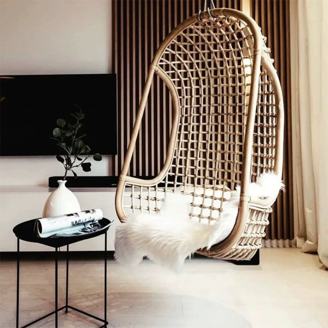 VAREQ Rustic Rattan Swing Chair