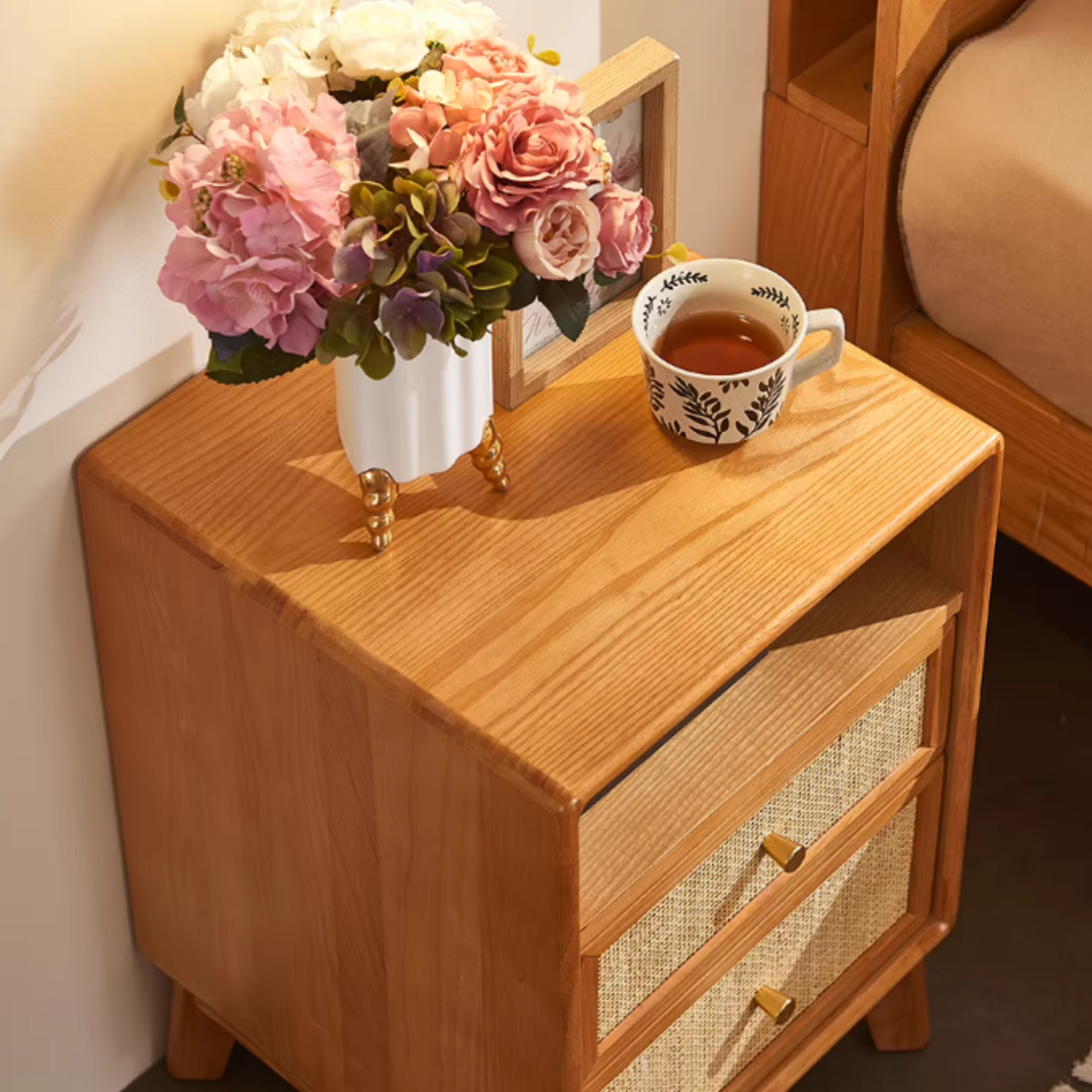 VELMORA Rattan Bedside Table