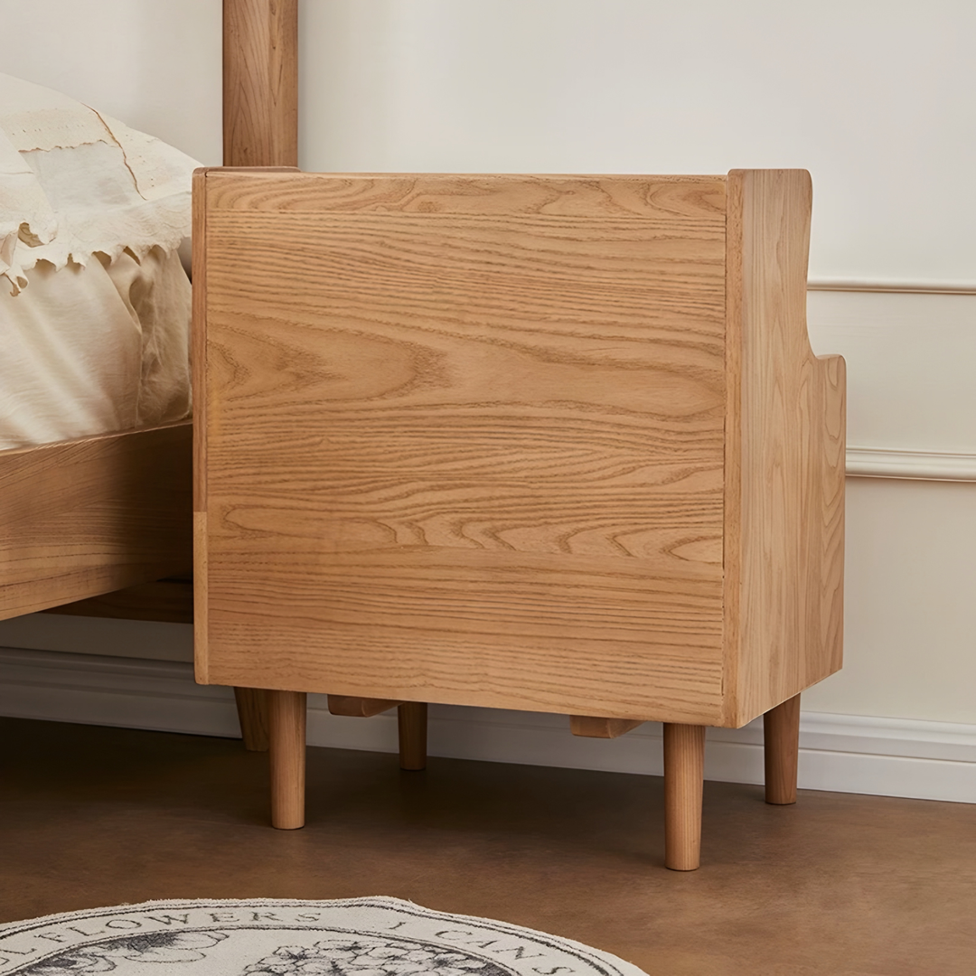 AVELIN Modern Solid Wood Bedside Table