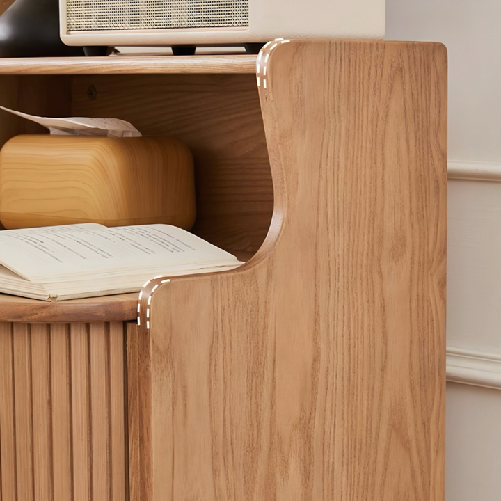AVELIN Modern Solid Wood Bedside Table