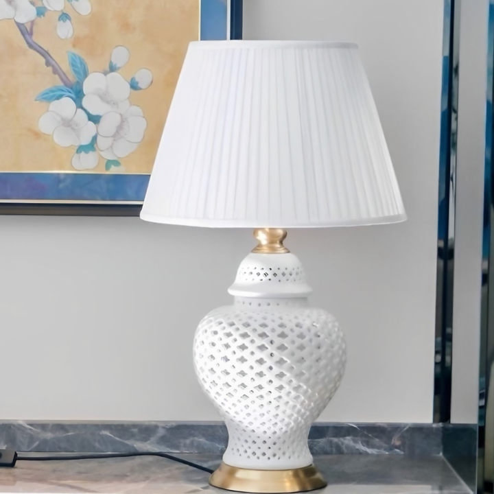 VITRUVIAN Roman Ceramic Table Lamp