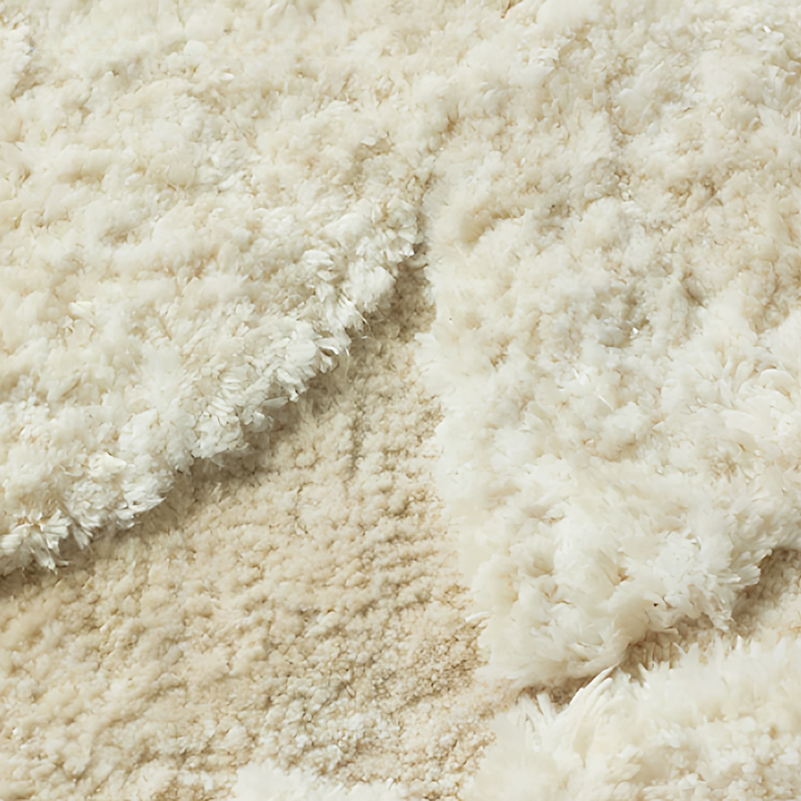 VIRELLUNE Modern Floral Soft Round Rug - Cassa Haus Singapore
