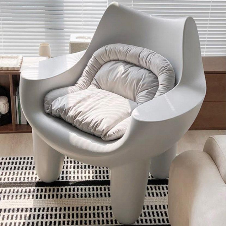 GAVERO Modern Lounge Chair