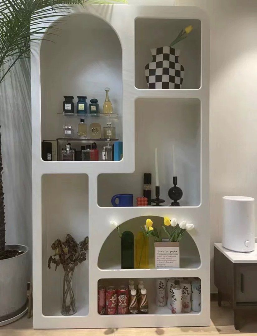 HERAN Minimalistic Standing Display Shelf - Radical Homes Singapore