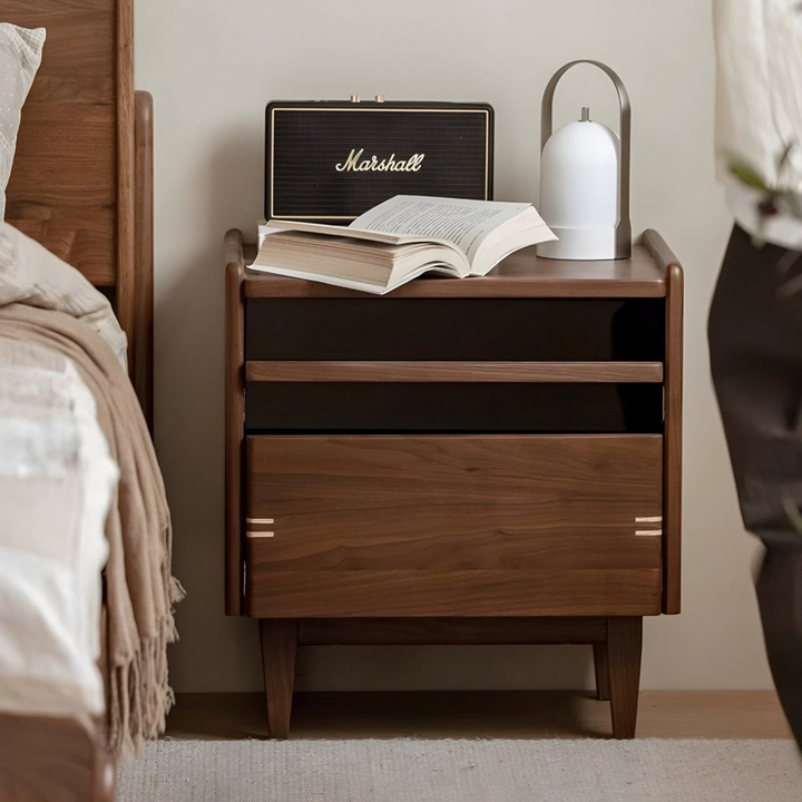 SELVEN Modern Solid Wood Bedside Table