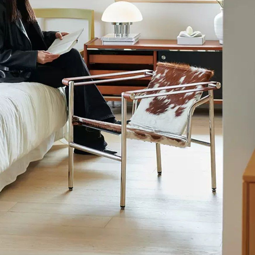 CORVAIL Modern Cowhide Leather Lounge Chair - Cassa Haus Singapore