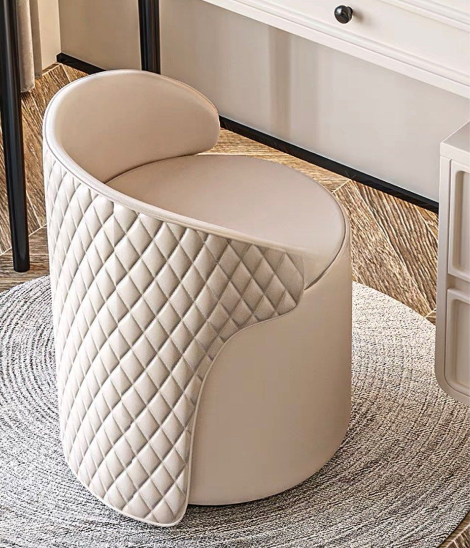 SOVANIQ Modern Vanity Table - Cassa Haus Singapore