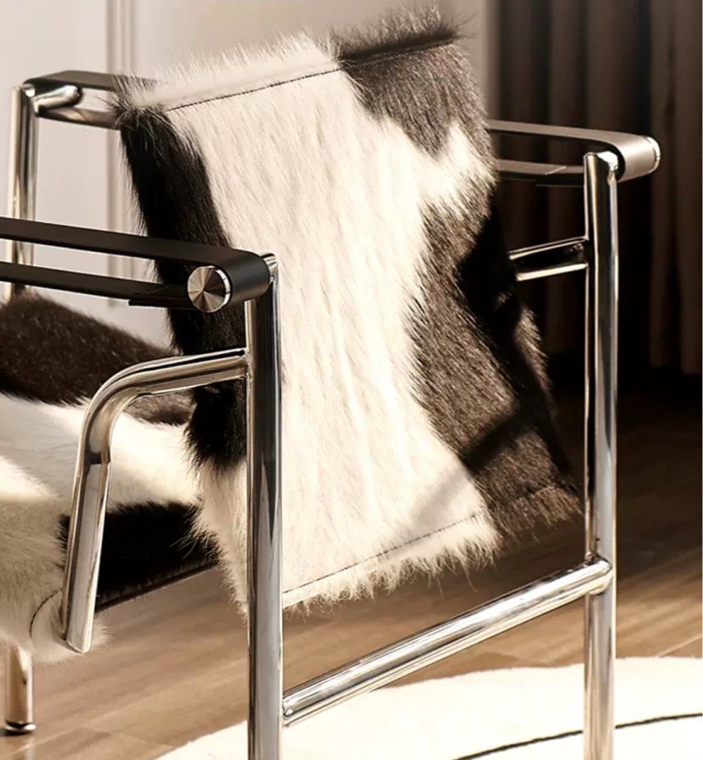 CORVAIL Modern Cowhide Leather Lounge Chair - Cassa Haus Singapore
