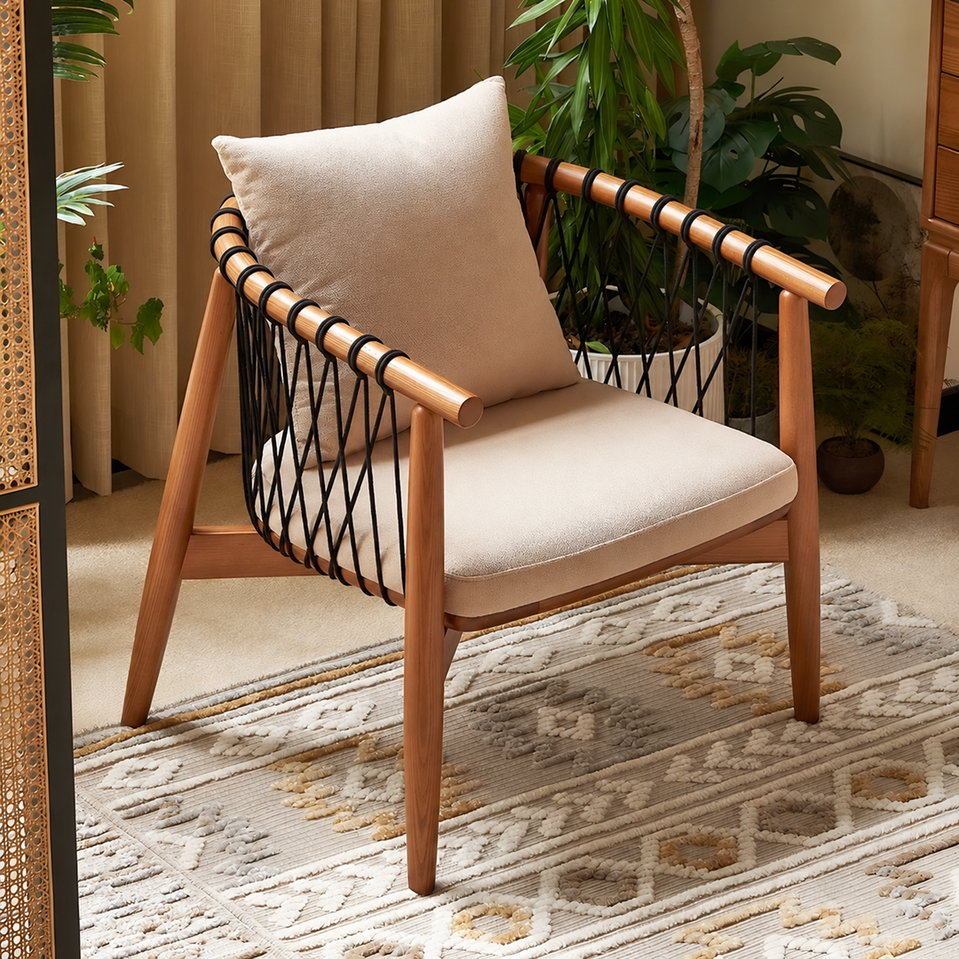 WELLS Modern Solid Wood Leisure Chair
