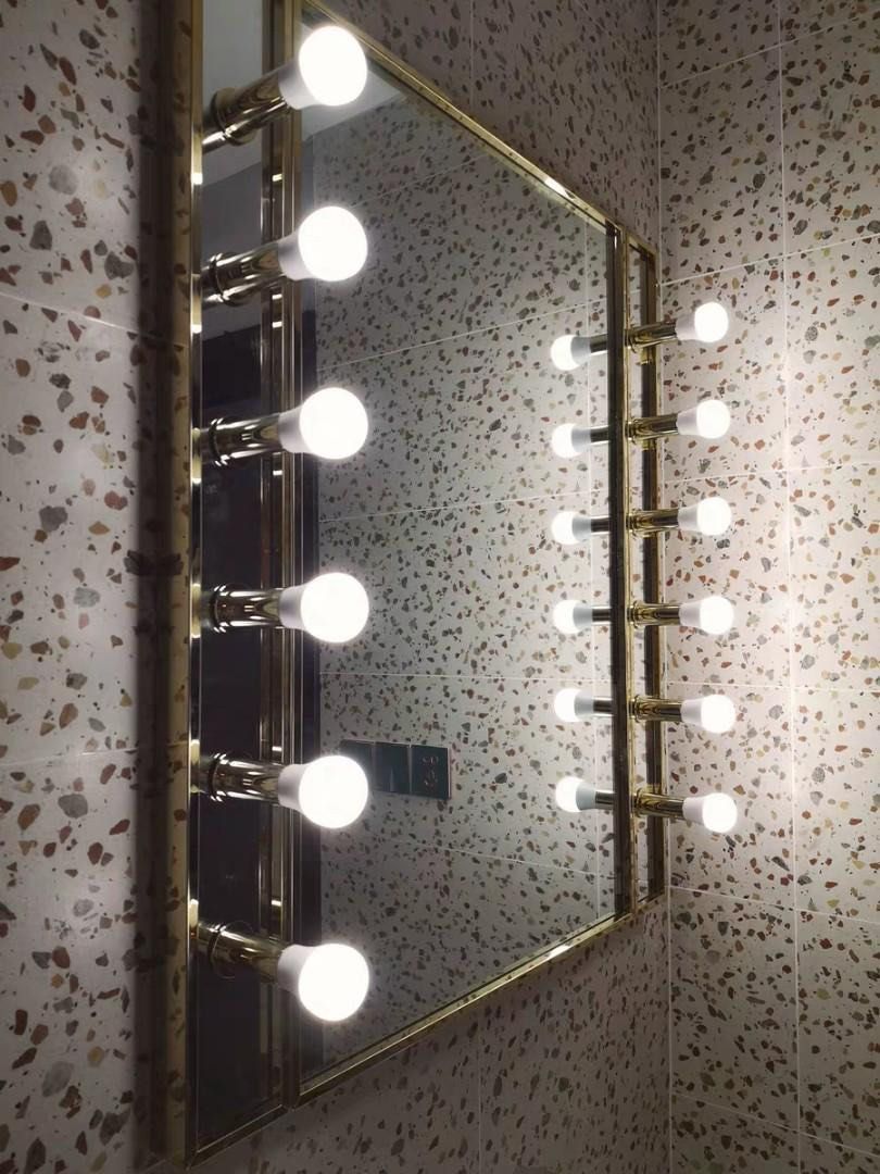 AMELIA Hollywood Spotlight Vanity Mirror - Radical Homes Singapore