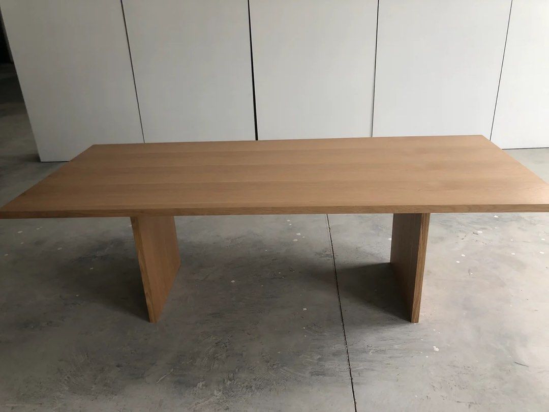 CLAYDEN Dining Table - Radical Homes Singapore