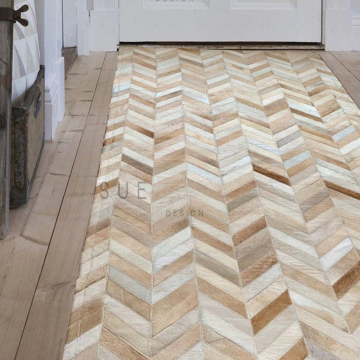 VARETHIEL Modern Cowhide Rug - Cassa Haus Singapore