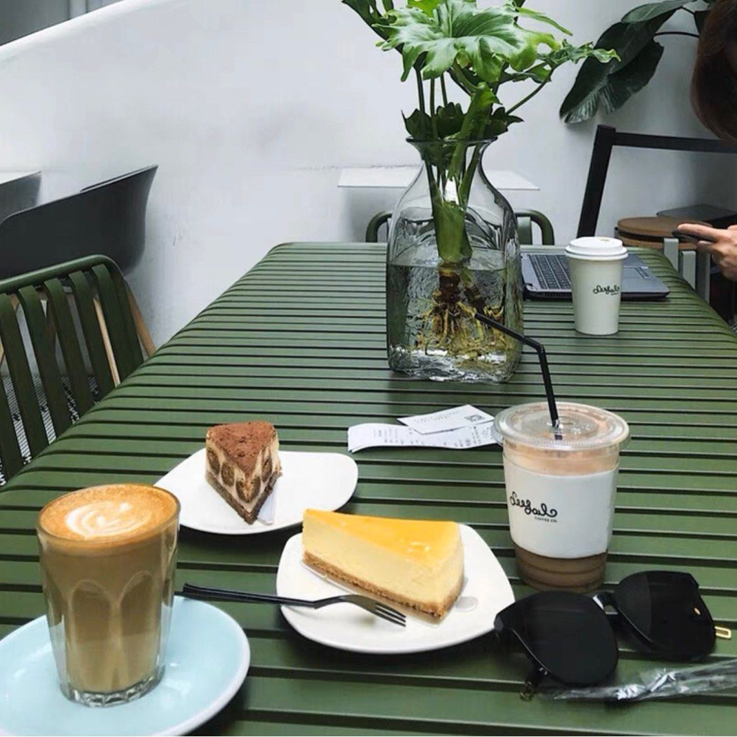DAREN Modern Outdoor Table & Chairs - Radical Homes Singapore