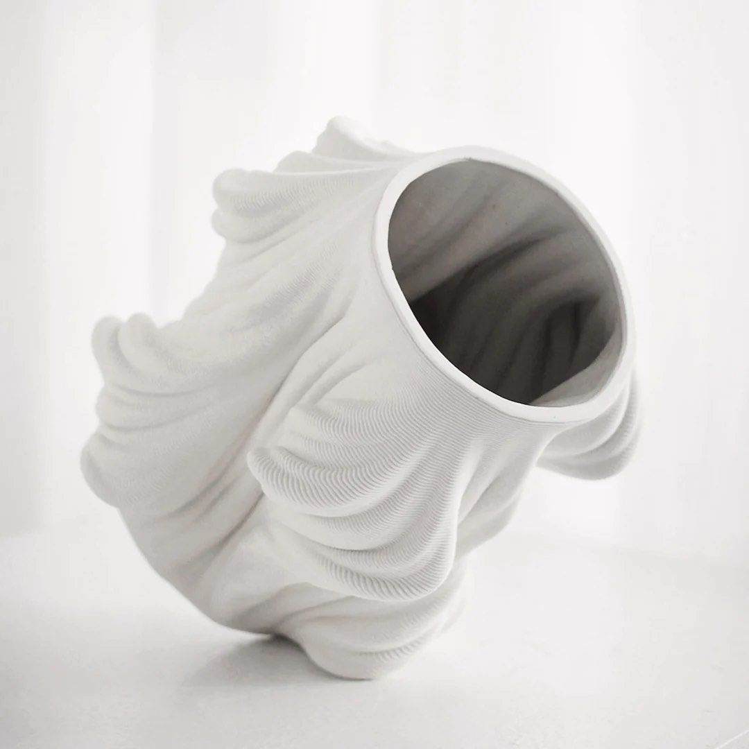 ENDEN Ceramic Table Vase - Radical Homes Singapore