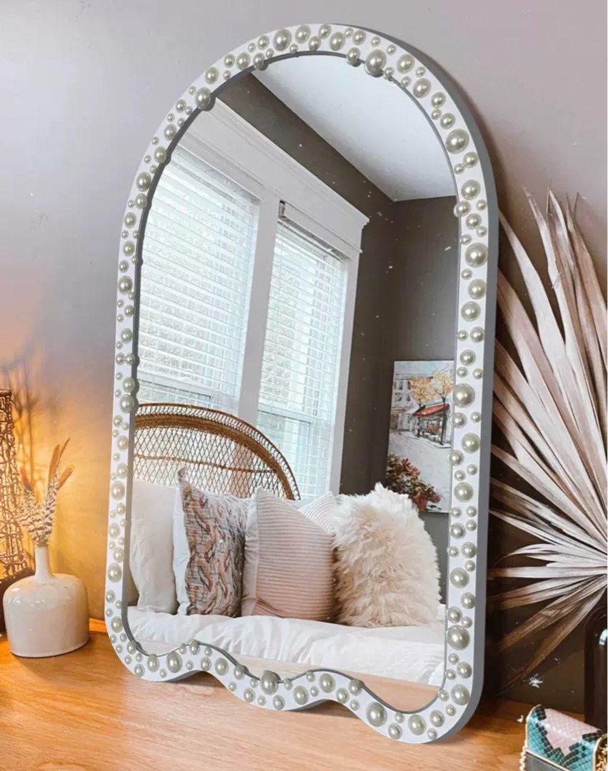 CALIA Modern Vanity Mirror - Cassa Haus Singapore