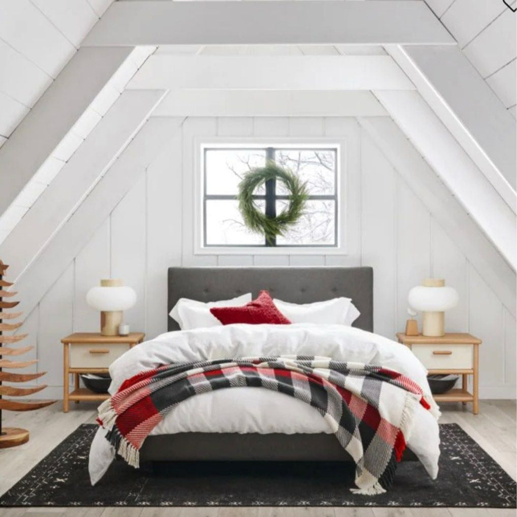 VINDO Black Rug - Radical Homes Singapore