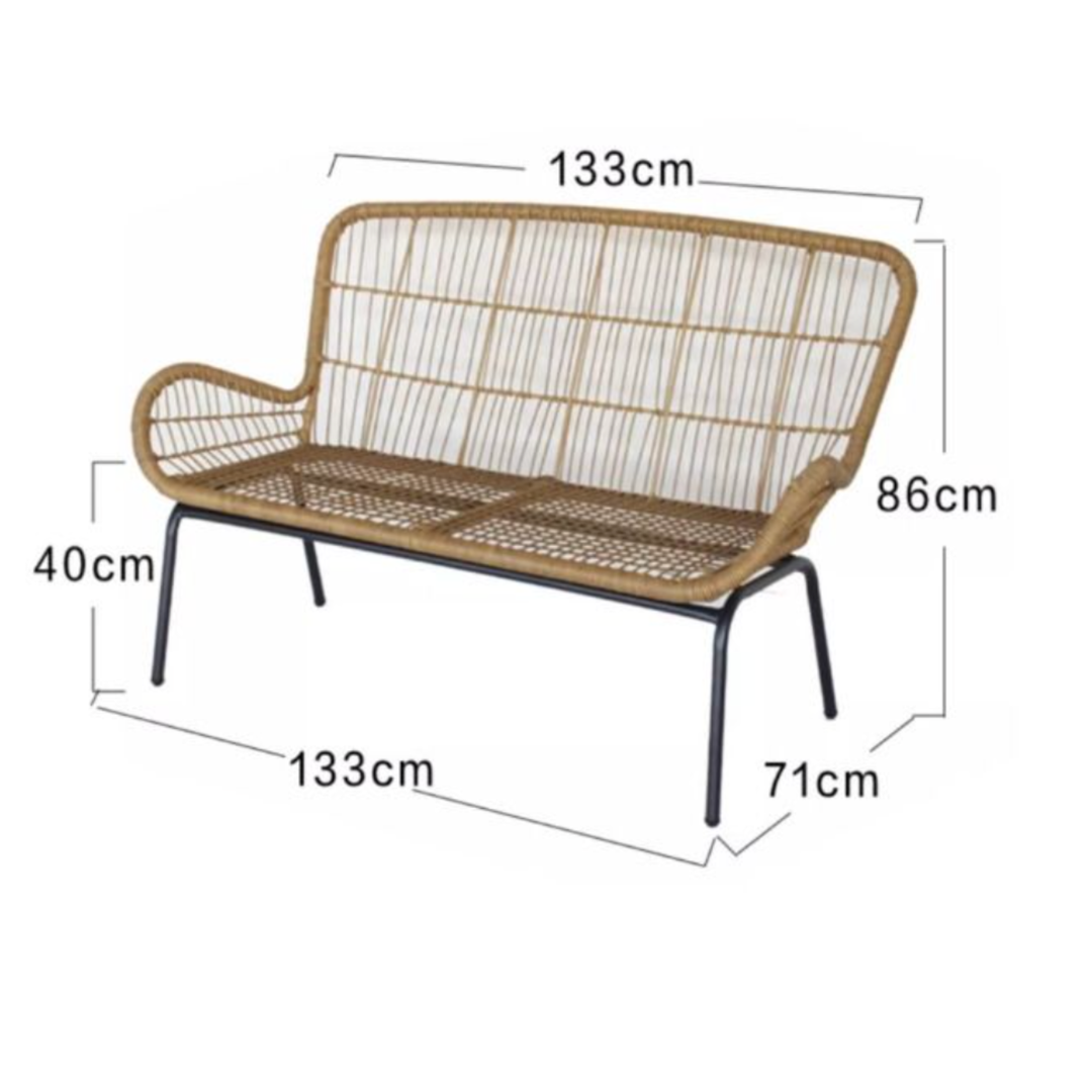 QAVRION Rattan Outdoor Table And Chairs