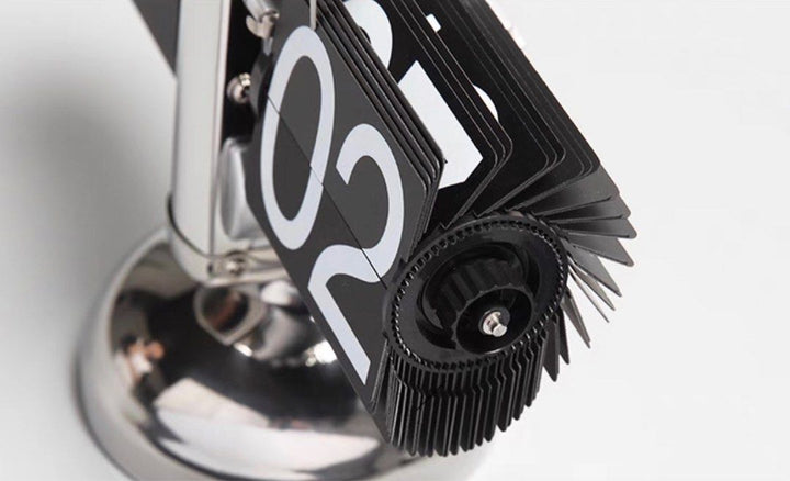 JHUDE Modern Automated Clock - Radical Homes Singapore