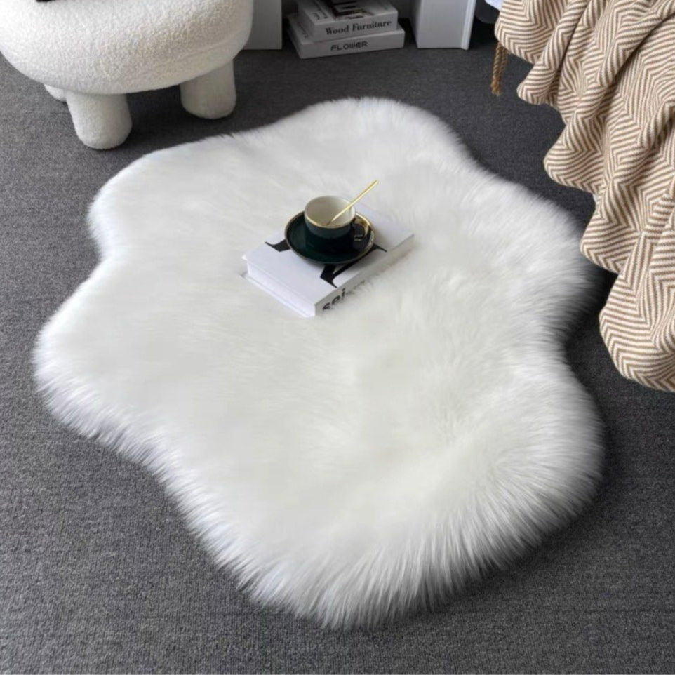 TORS Fluffy Minimalistic Rug - Radical Homes Singapore
