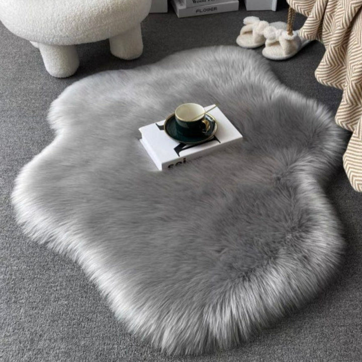 TORS Fluffy Minimalistic Rug - Radical Homes Singapore
