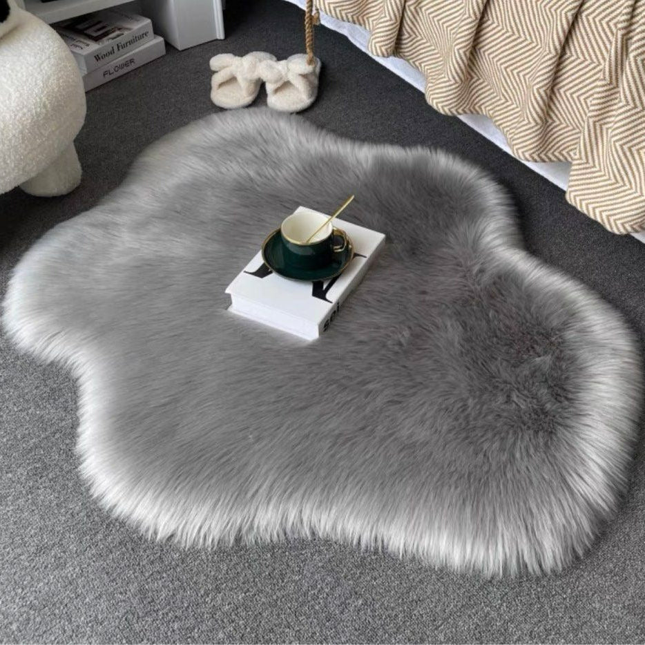 TORS Fluffy Minimalistic Rug - Radical Homes Singapore