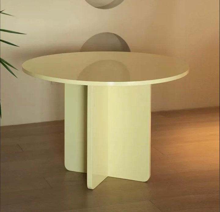 HALO Round Dining Table