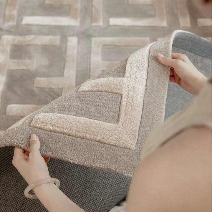 IDRIL Modern Wool Rug - Radical Homes Singapore