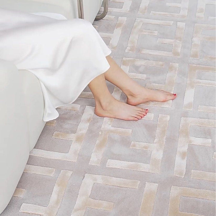 IDRIL Modern Wool Rug - Radical Homes Singapore