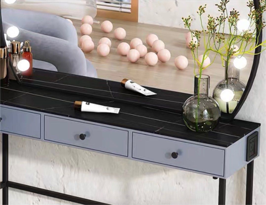 SOVRIEL Modern Vanity Table Set - Cassa Haus Singapore