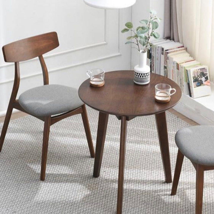 SIENTO Round Dining Table - Radical Homes Singapore