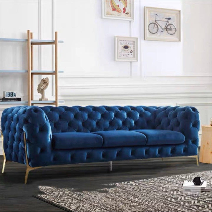 CAVELLION Luxurious Chesterfield Sofa