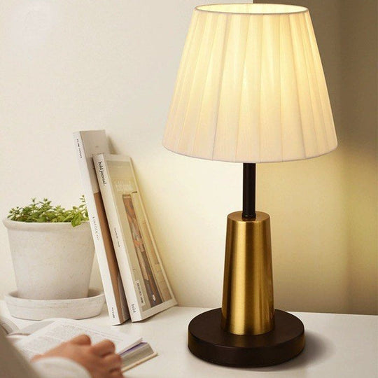 BELLONA Modern Table Lamp - Cassa Haus Singapore