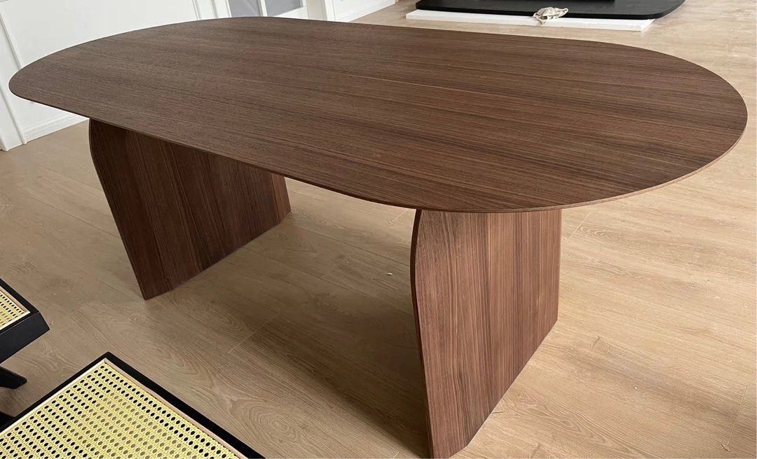 AUSTON Wood Dining Table - Radical Homes Singapore