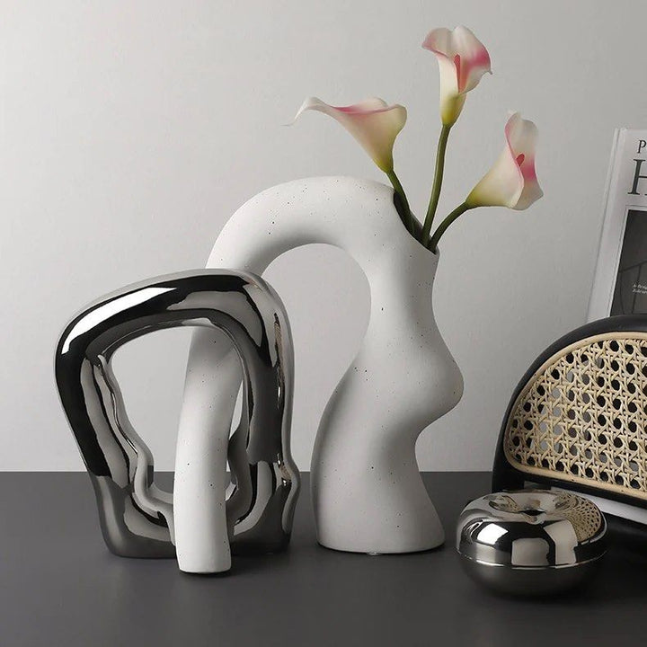 ZENGA Ceramic Table Vase - Radical Homes Singapore