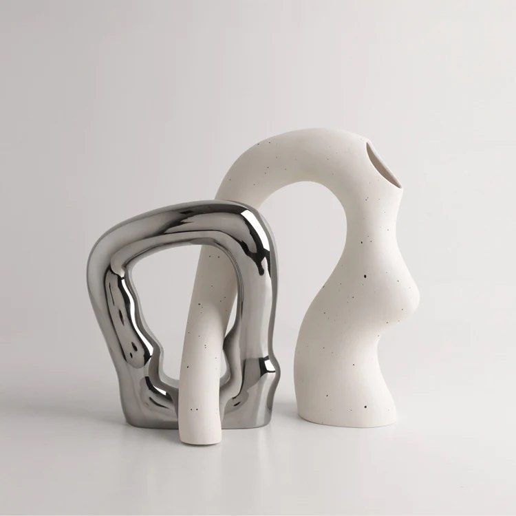 ZENGA Ceramic Table Vase - Radical Homes Singapore